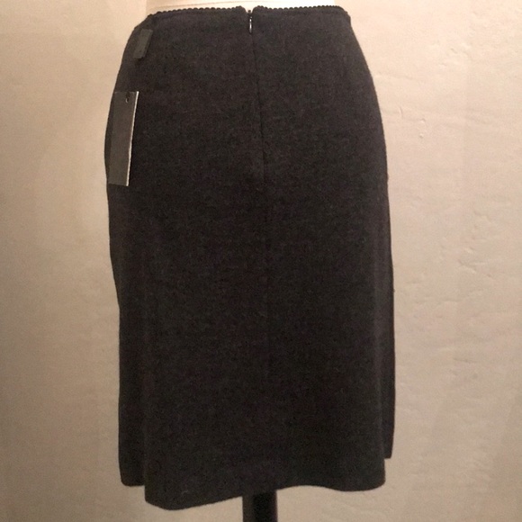 D&G Skirt - Picture 3 of 5